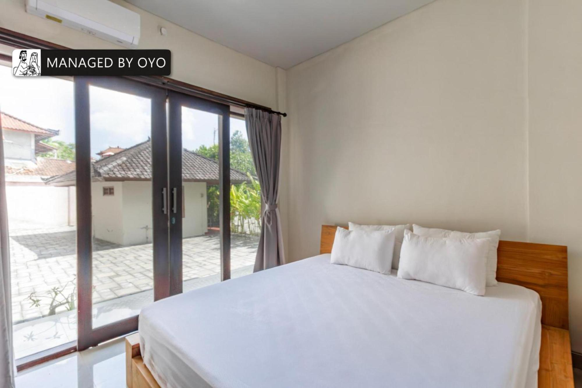 Collection O Near Seminyak Beach Formerly The Kumpi Hotel Екстер'єр фото
